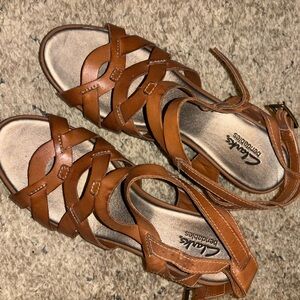 Clarks Women's Tan Leather Sandals